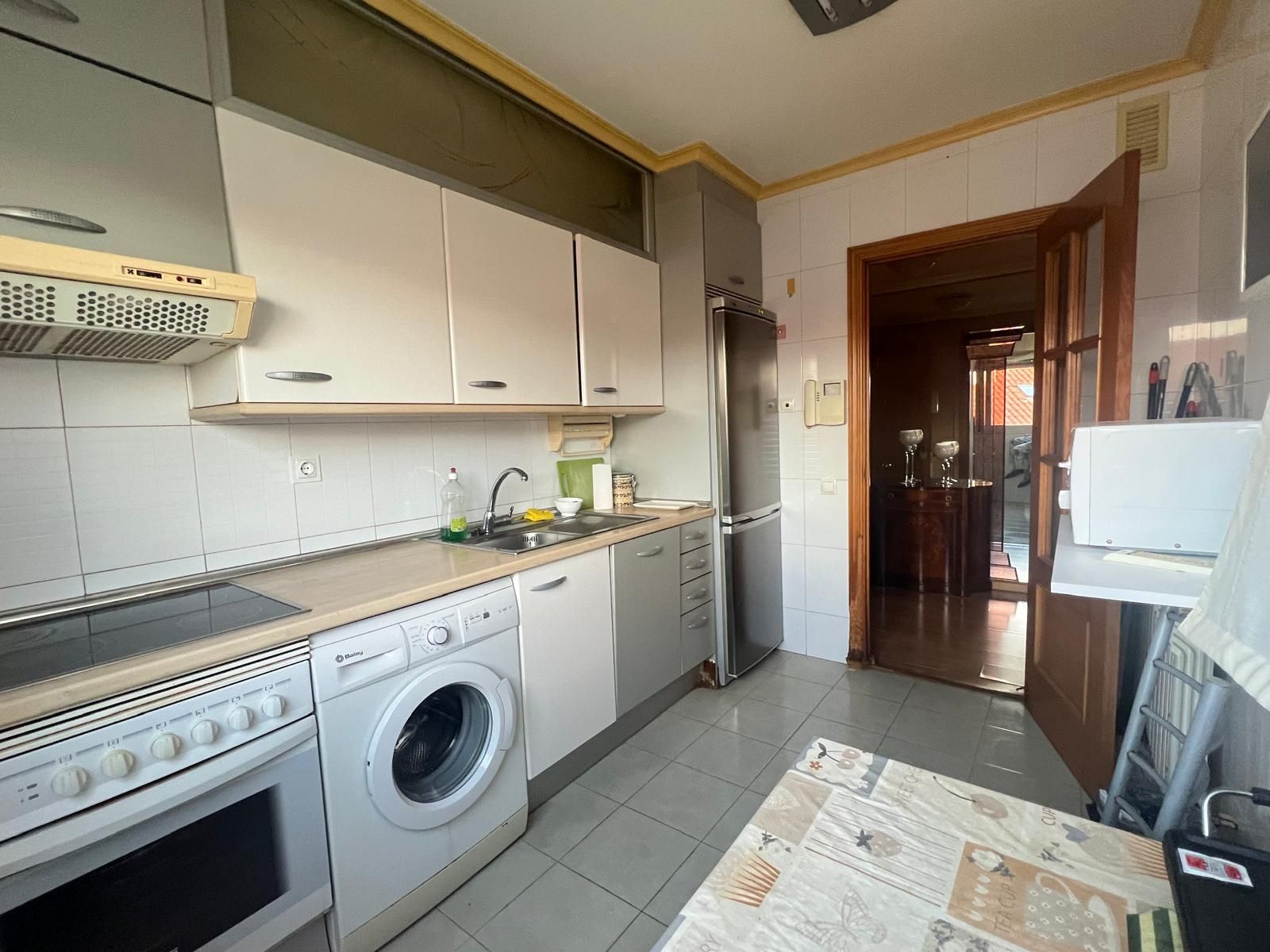 Kitchen of Apartment for sale in  Logroño  with Heating, Parquet flooring and Terrace