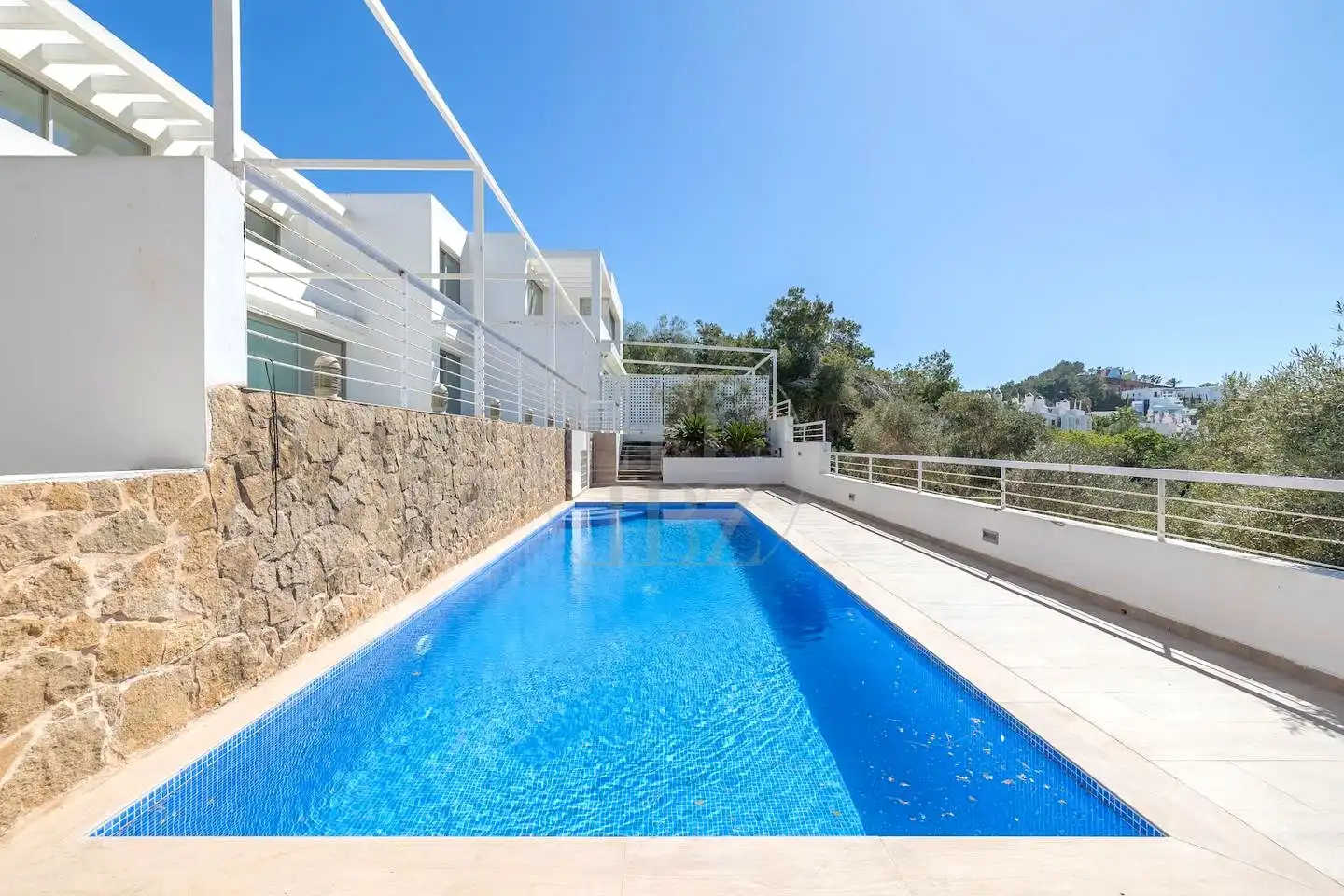 Casa amb terrassa en venda a Corneja, imagen 17