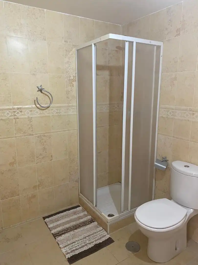 Baño de Casa o chalet de alquiler en Benahavís con Aire acondicionado, Jardín privado y Terraza