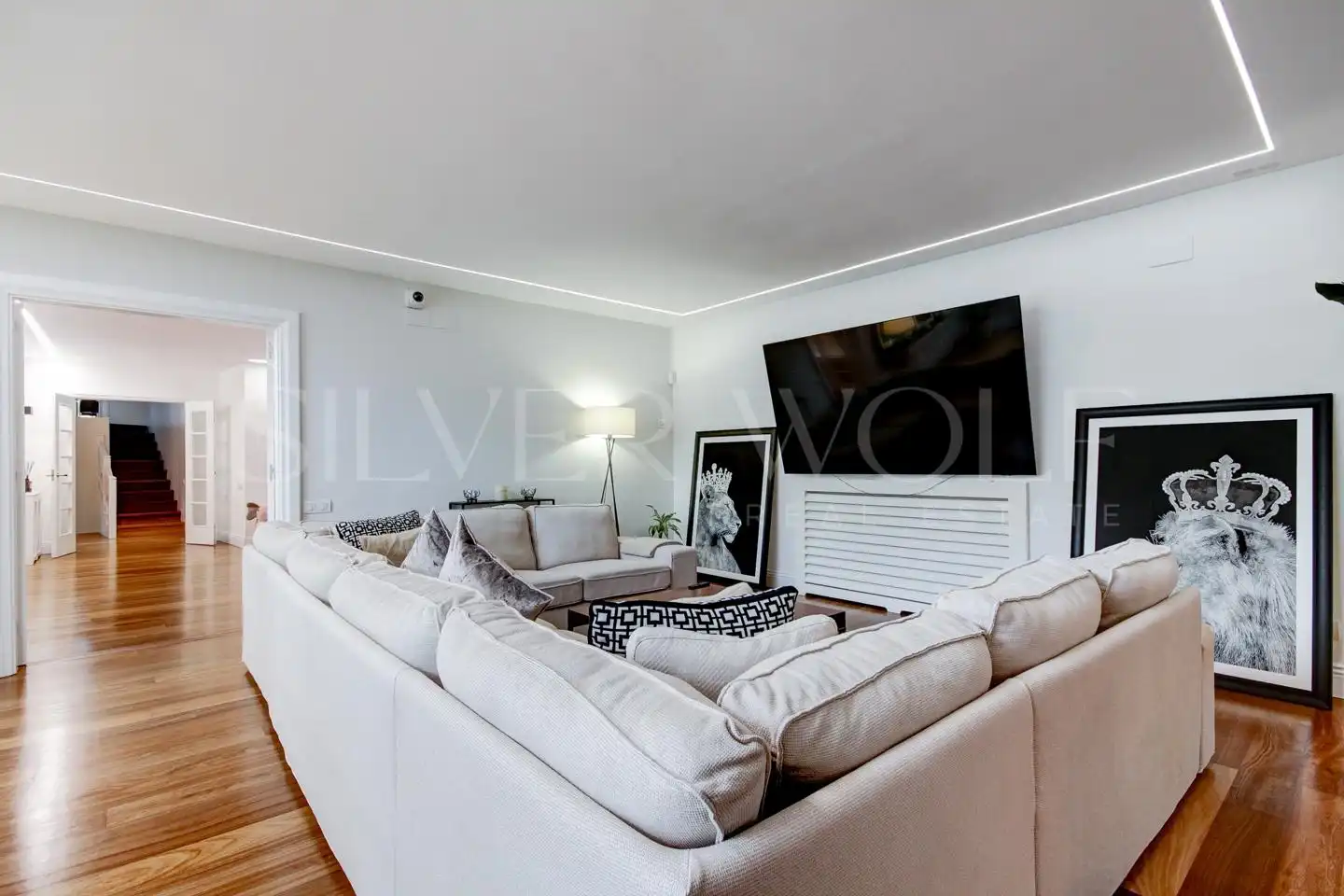 Living room of Houses for sale in Sant Cugat del Vallès  with Air Conditioner, Heating and Private garden