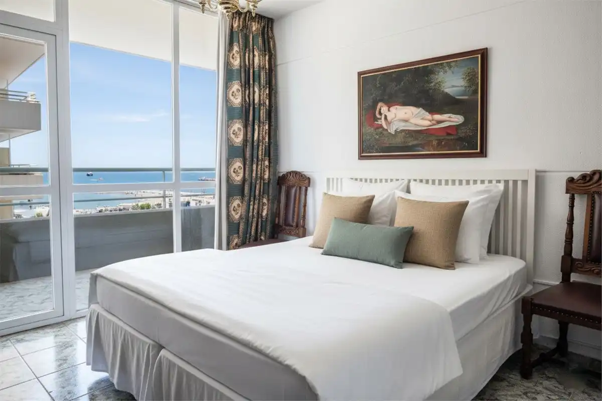 Schlafzimmer von Wohnungen zum Verkauf in Fuengirola mit Klimaanlage, Heizung und Terrasse