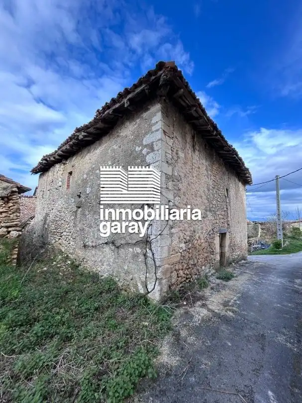Houses for sale in Merindad de Cuesta-Urria