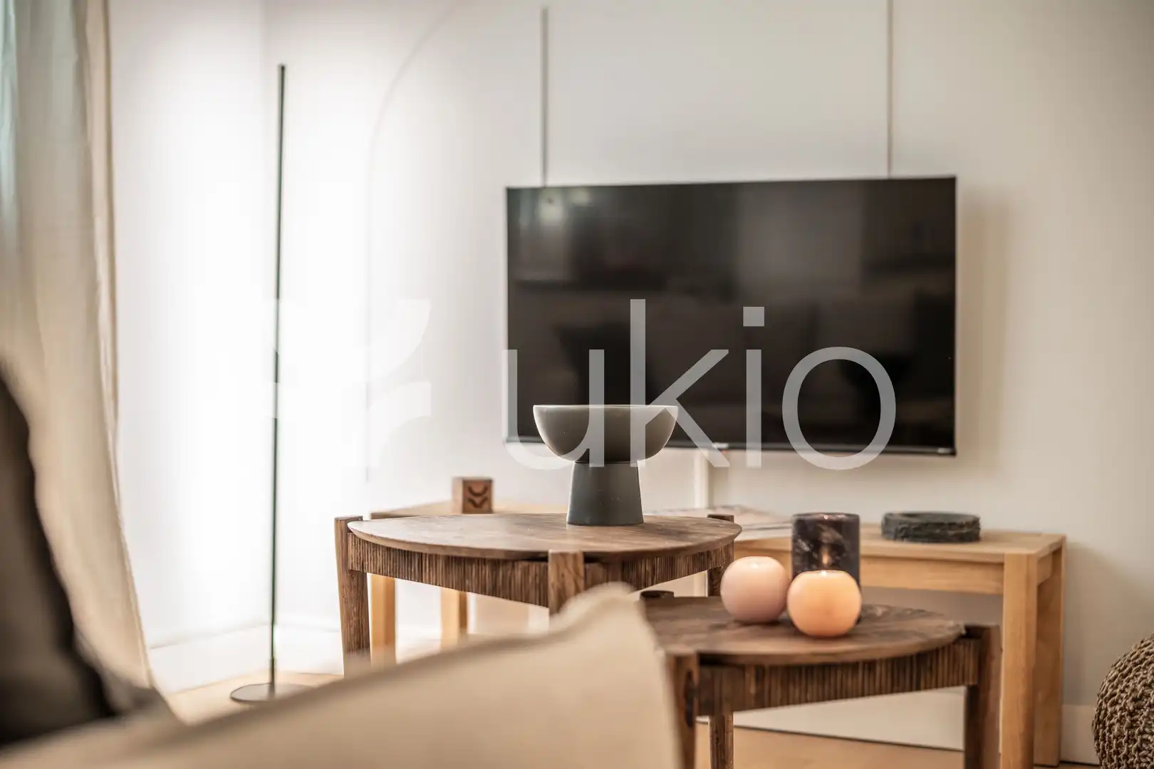Living room of Apartments for rent in Madrid  with Heating, Oven and Washing machine