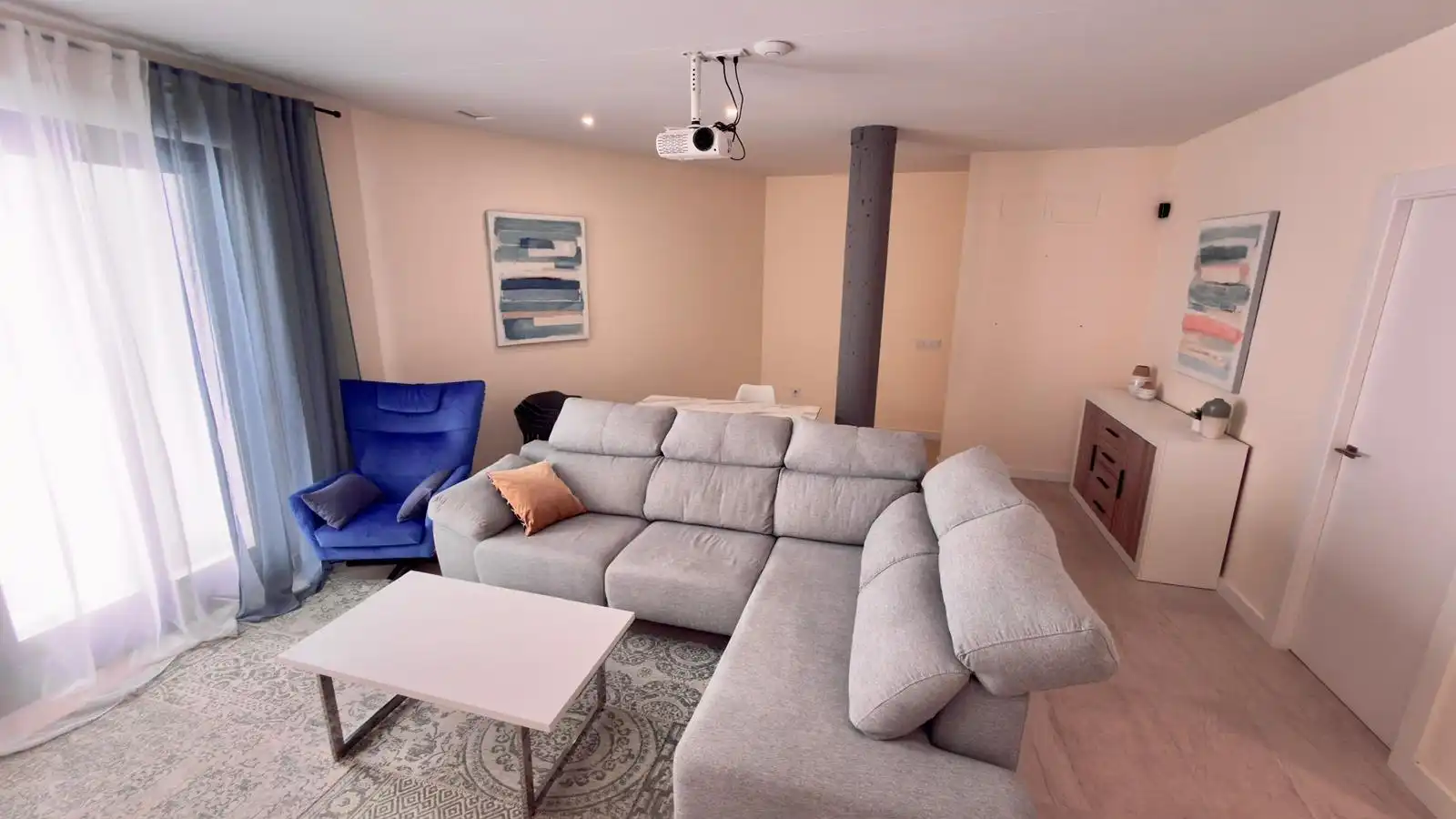 Casa o chalet de alquiler en Calle Londres, 9, Golf Bahía