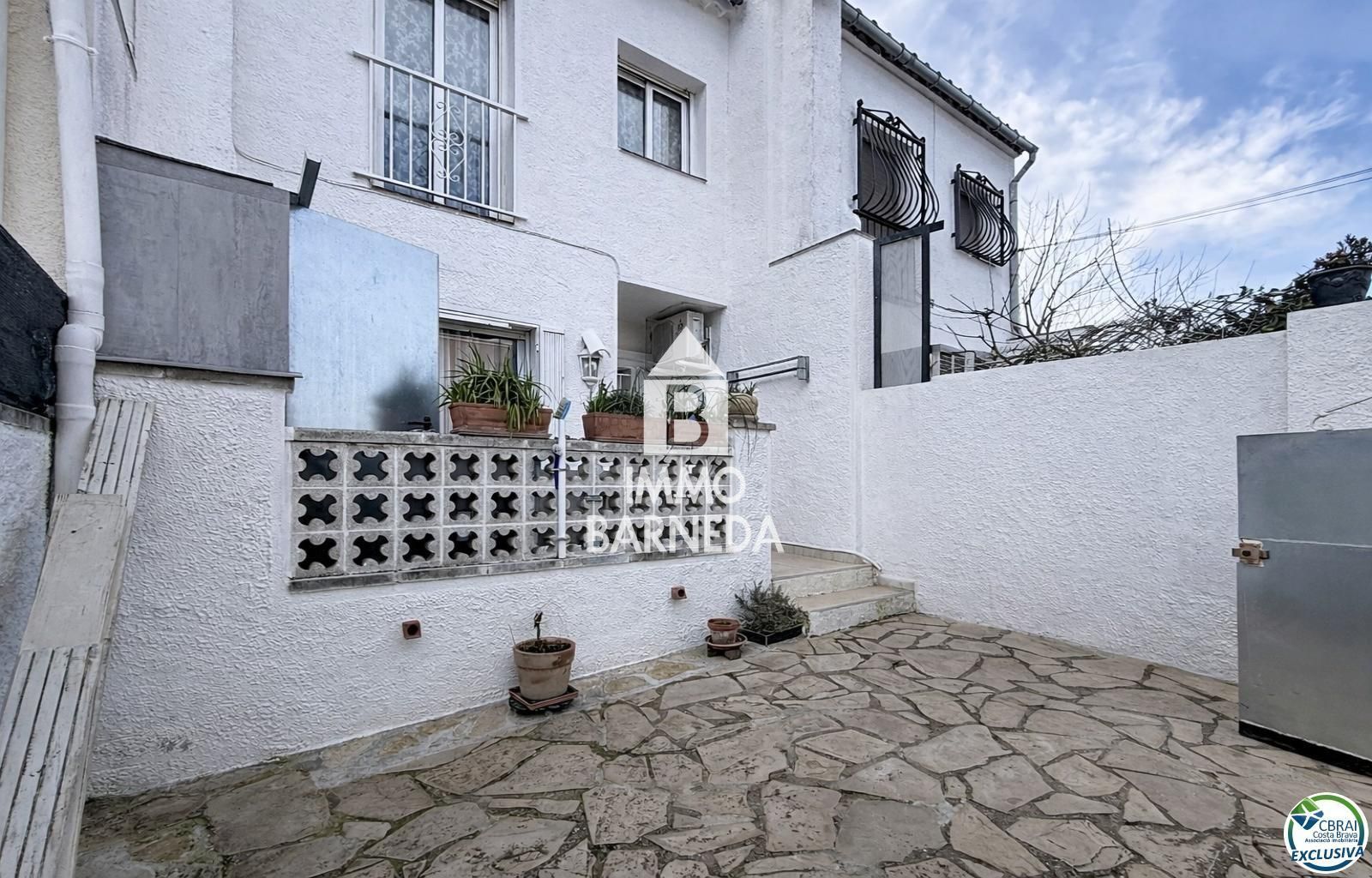 Exterior view of House or chalet for sale in Empuriabrava  with Air Conditioner, Heating and Terrace