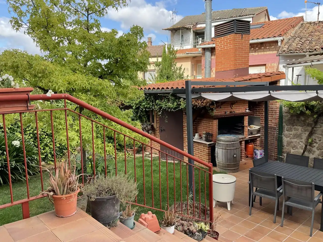 Terrassa de Casa o xalet en venda en Alesanco amb Calefacció, Jardí privat i Traster