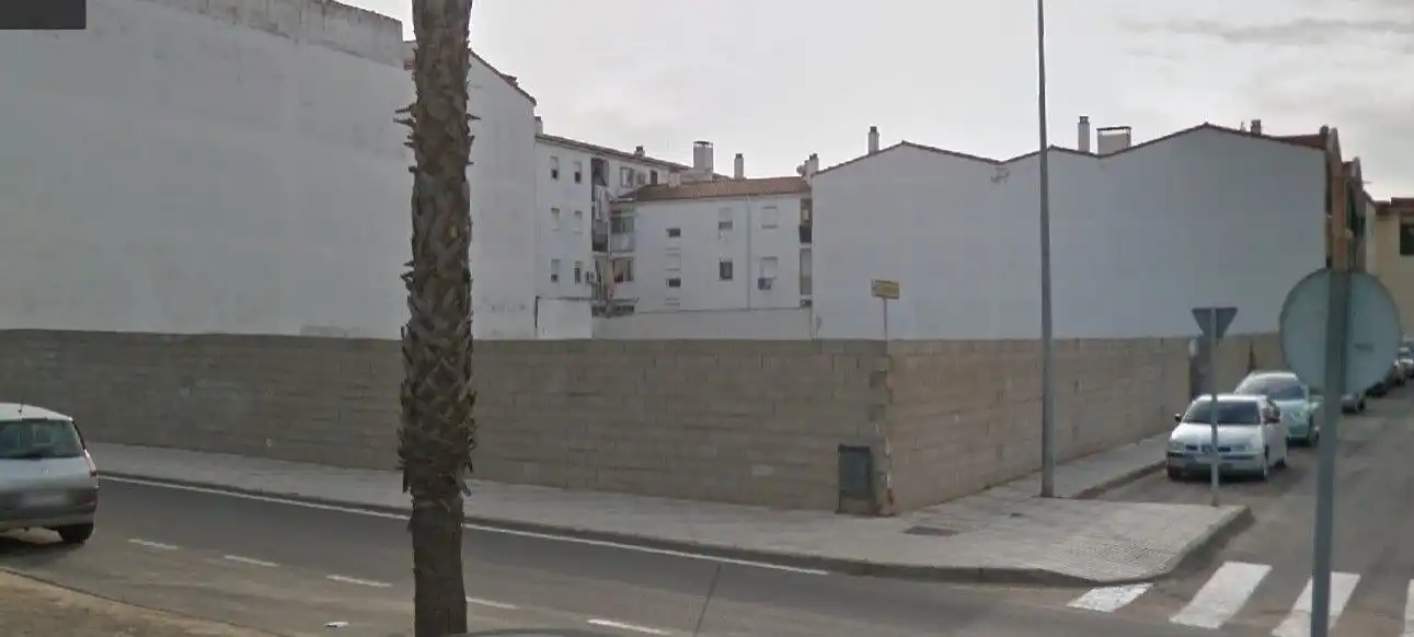 Terreni e lotti in vendita a Calle Cornalvo 21, imagen 3