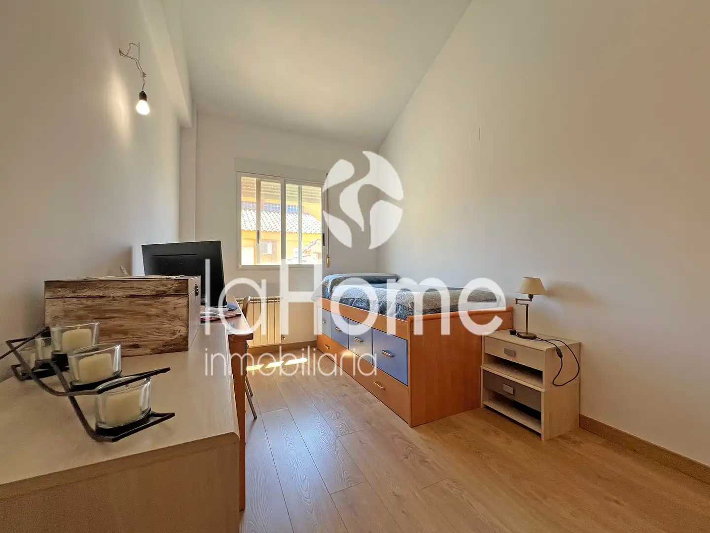 Houses for sale in La Pobla de Vallbona  with Air Conditioner, Heating and Private garden