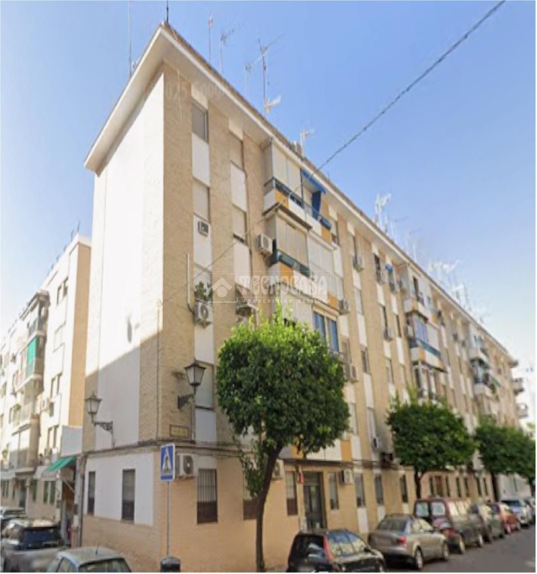 Exterior view of Flat for sale in  Sevilla Capital