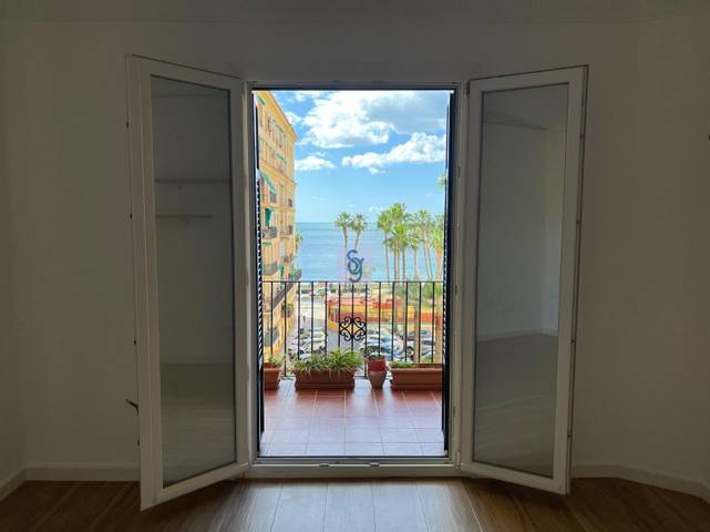 Piso en Alquiler en Calle Navas de Tolosa, 4 en La Malagueta - Monte Sancha