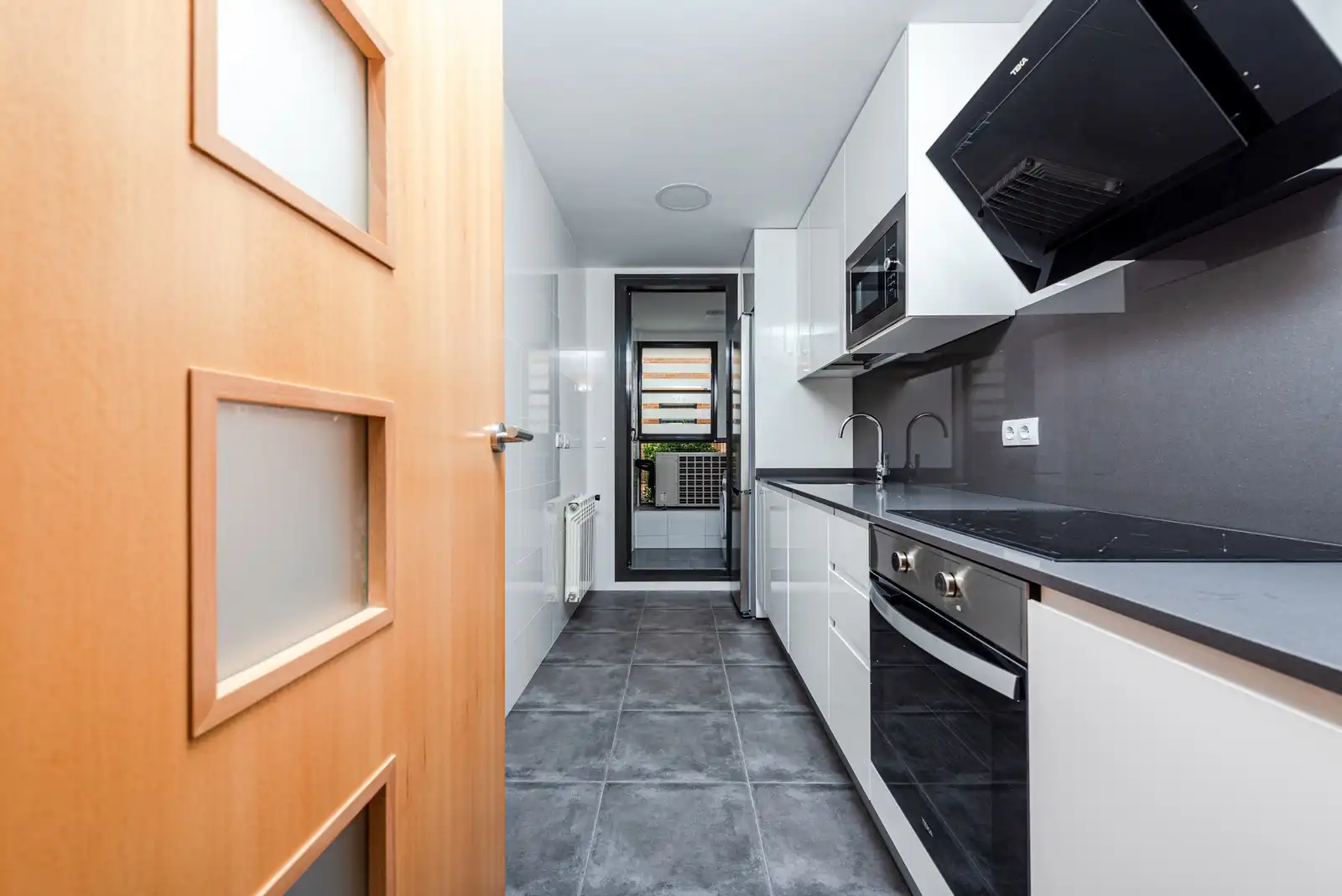 Kitchen of Flat for sale in Torrelodones  with Storage room