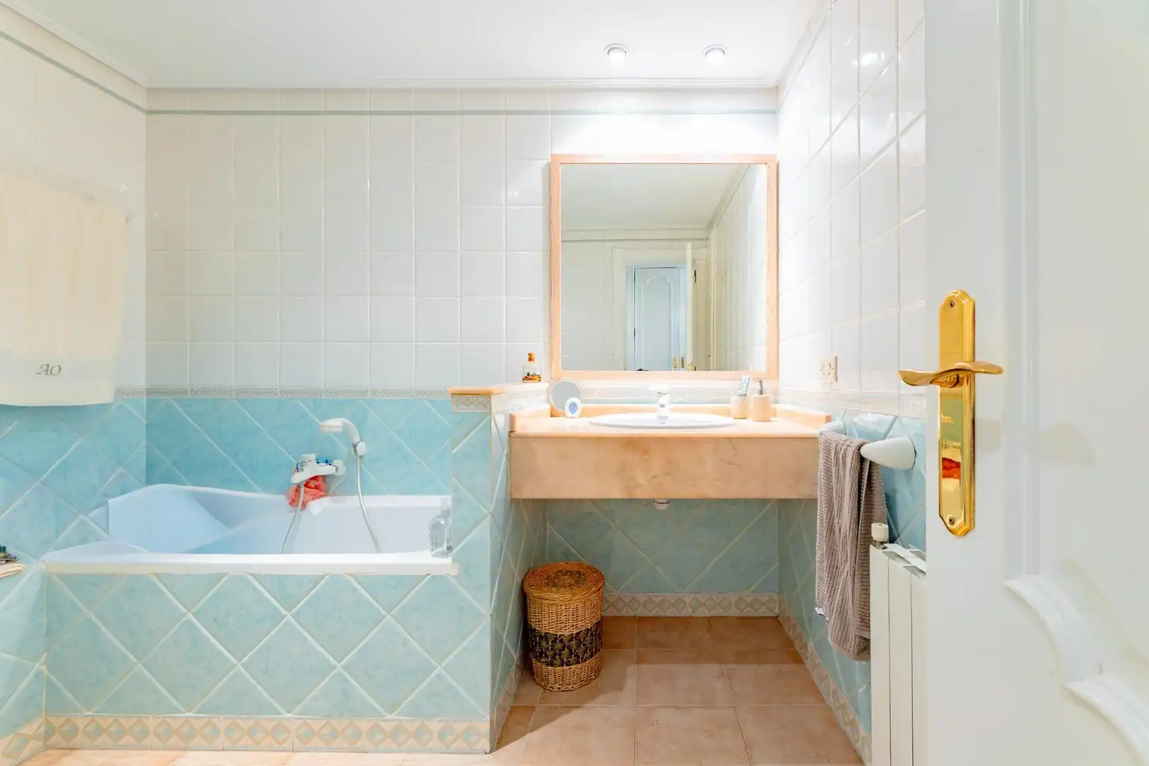 Badezimmer von Haus oder Chalet zum Verkauf in La Vall d'Uixó mit Klimaanlage, Heizung und Terrasse