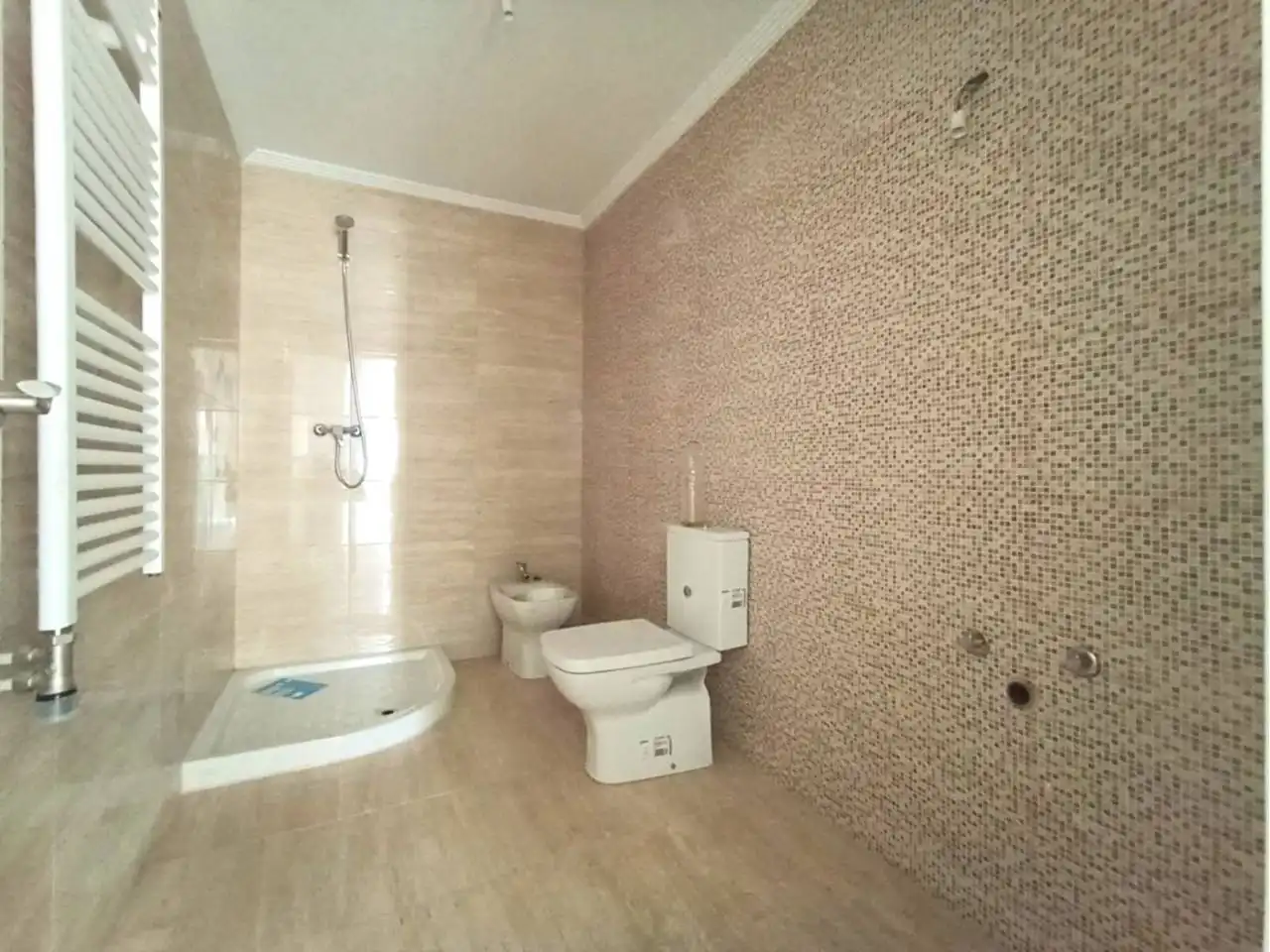Bathroom of Flat for sale in Cerezo de Río Tirón  with Heating and Terrace
