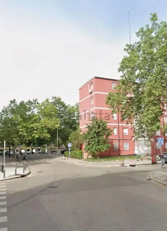 Vista exterior de Pis en venda en Alcorcón amb Calefacció