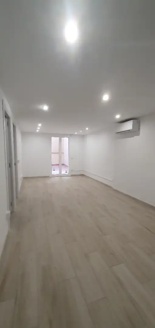 Ground floor for rent in Carrer de Salvà, 39, El Poble Sec - Parc de Montjuïc