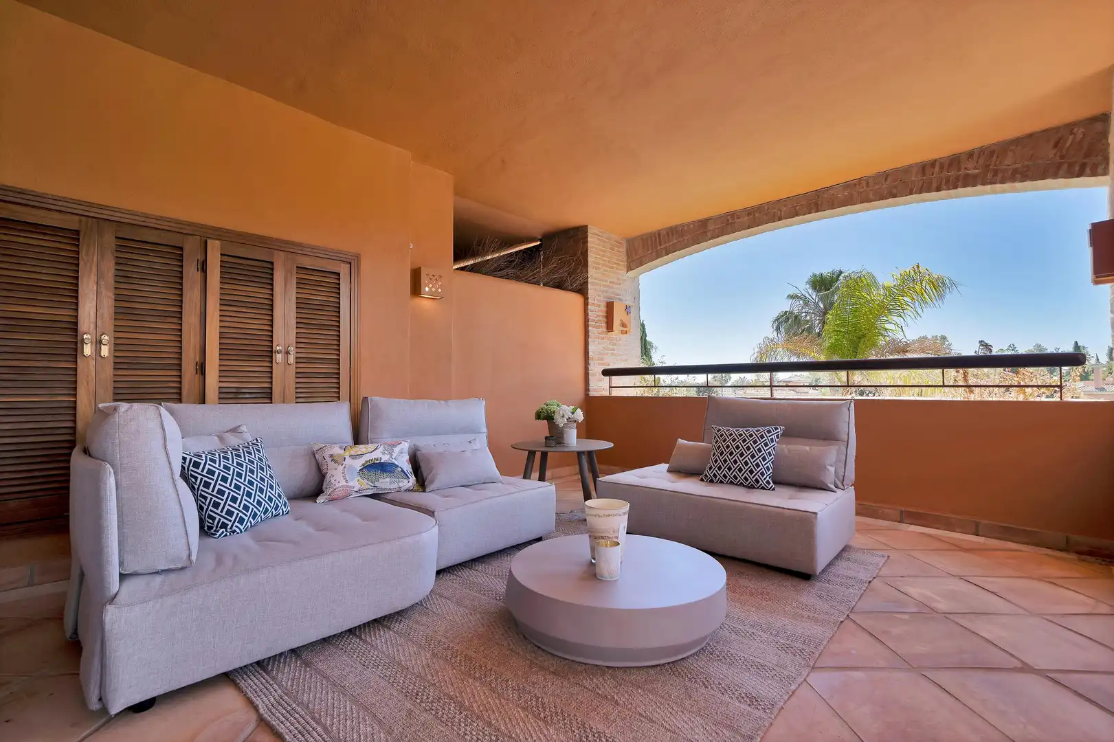 Terrassa de Apartament en venda en Marbella amb Aire condicionat, Calefacció i Jardí privat
