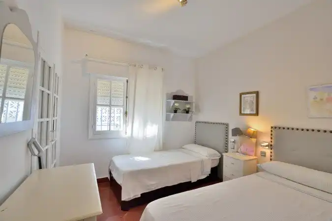 Habitación de Casa o chalet en venta en Ronda con Aire acondicionado, Calefacción y Jardín privado