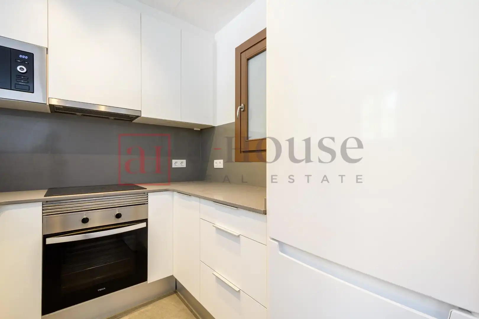 Kitchen of Flat for sale in Barcelona  with Air Conditioner, Heating and Parquet flooring