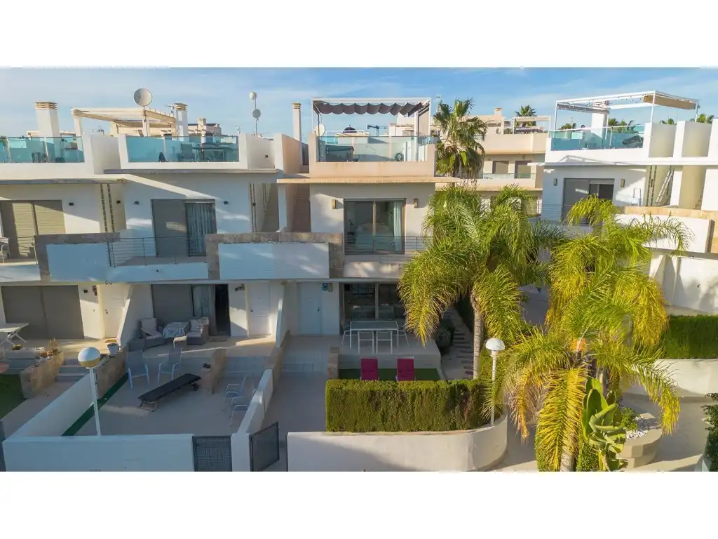 Duplex con piscina in vendita a Avenida Almeria De, imagen 2