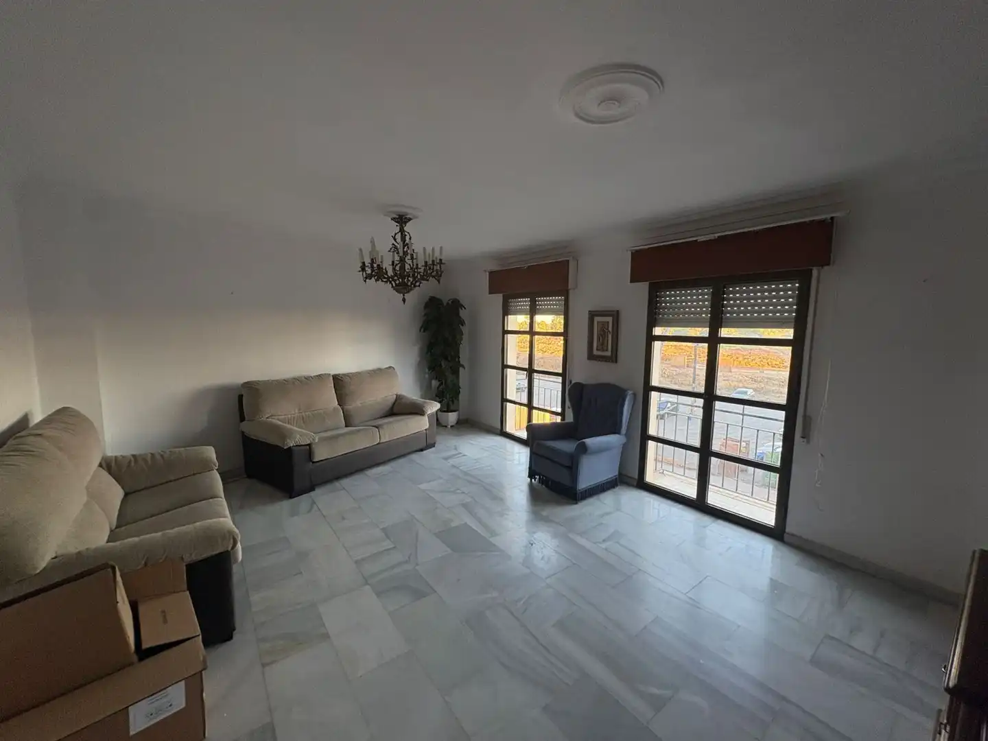Flat with lift to rent in Reina Victoria - Matadero, imagen 2