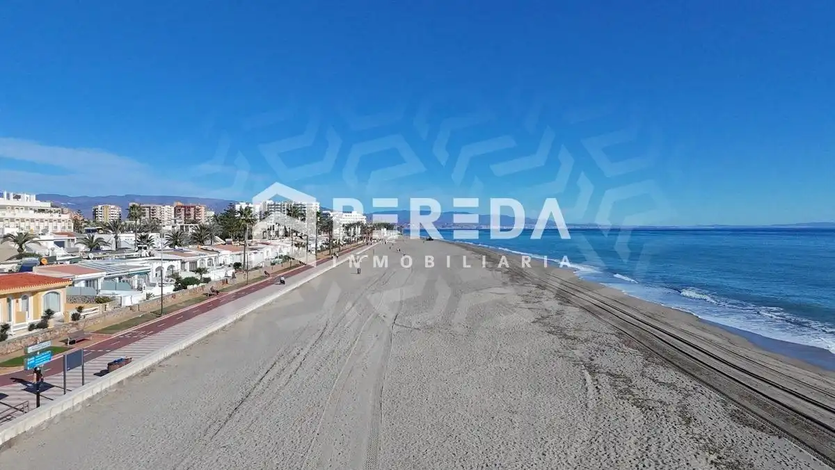 Exterior view of Apartments for sale in Roquetas de Mar  with Terrace and Community pool