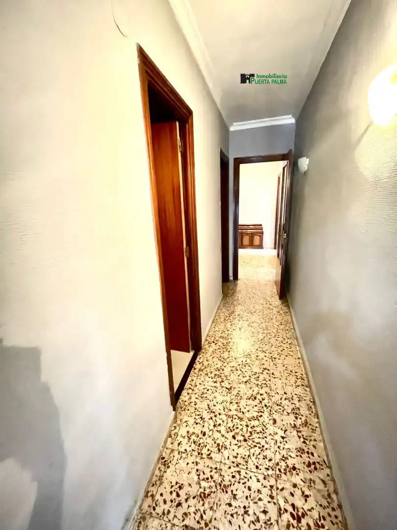Appartamento con terrazza in vendita a Maria Auxiliadora - Barriada de Llera, imagen 3