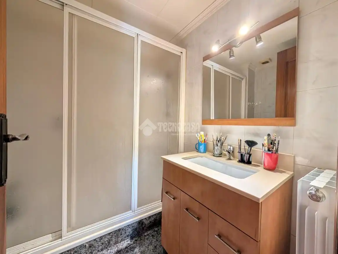 Piso en venta en Cerdanyola Sud