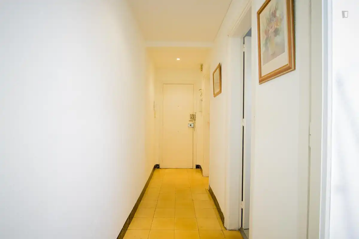 Apartamento para compartir en L'Hospitalet de Llobregat con Amueblado, Horno y Lavadora