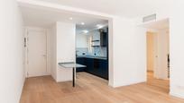 Kitchen of Apartment for sale in  Barcelona Capital  with Air Conditioner, Heating and Parquet flooring
