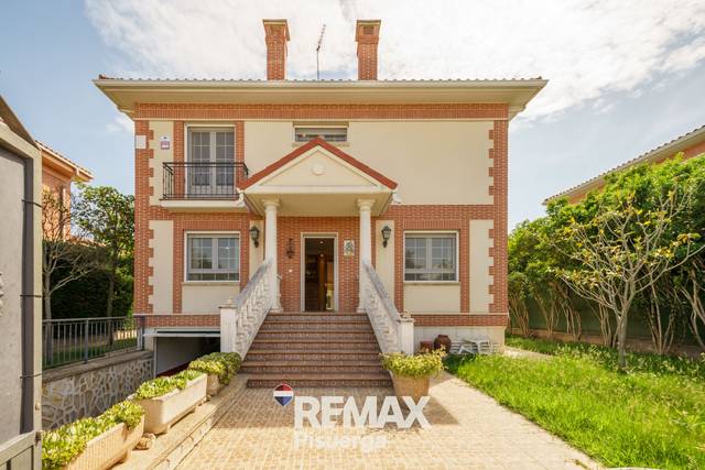 Casa-chalet en Venta en Calle Retama, 5 en Boecillo