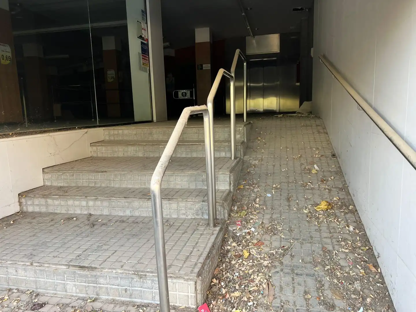 Business premises to rent in Alcover, imagen 2