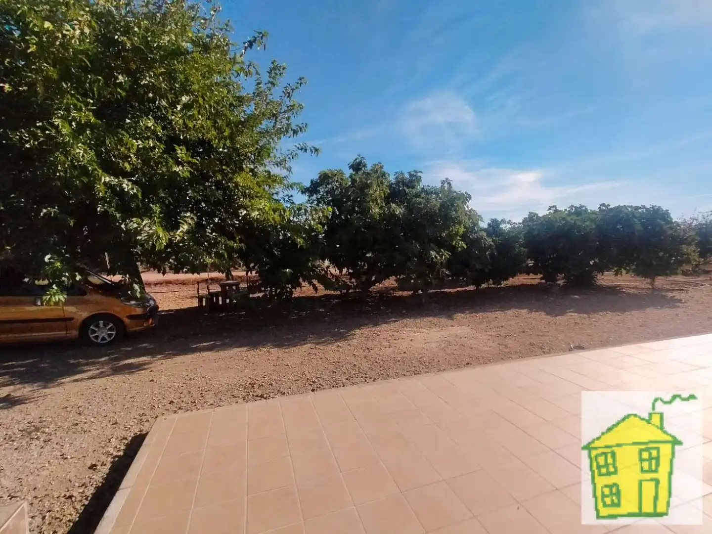 Finca rústica en venta en Marmolejo con Jardín privado