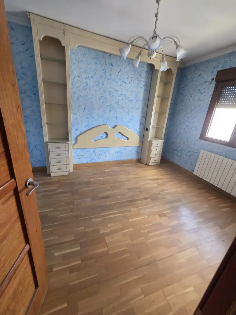 Schlafzimmer von Einfamilien-Reihenhaus zum Verkauf in Ocaña mit Heizung und Abstellraum