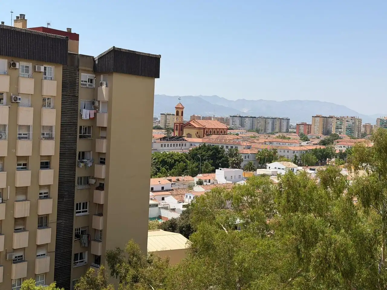 Vista exterior de Pis en venda en Málaga amb Traster