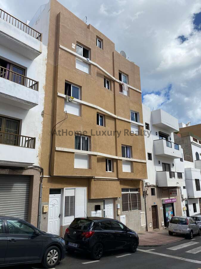 Vista exterior de Pis en venda en Arrecife amb Traster