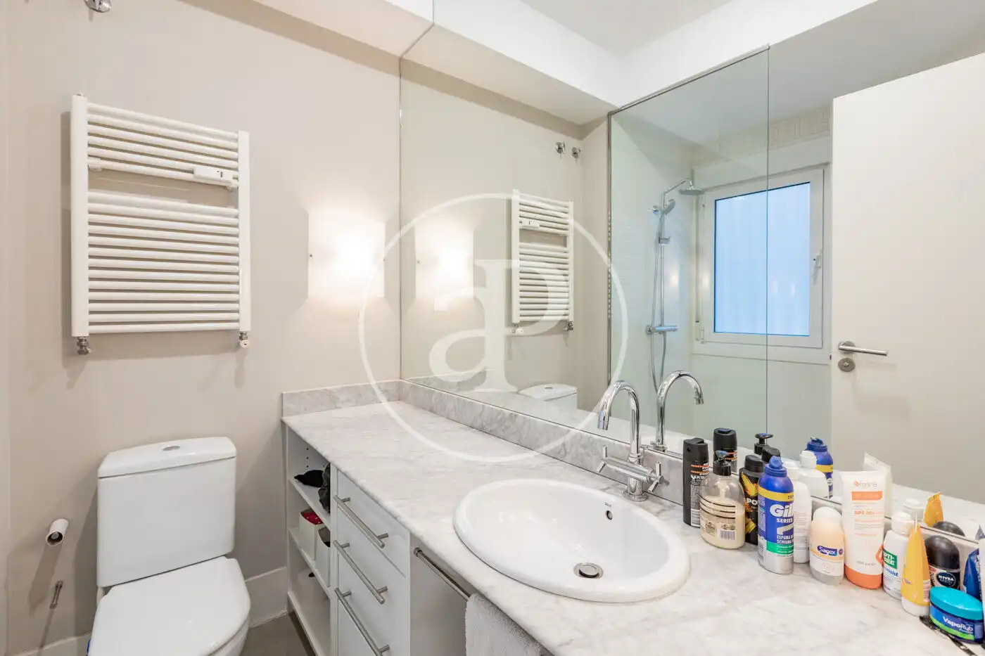 Baño de Piso en venta en Madrid con Aire acondicionado, Calefacción y Terraza