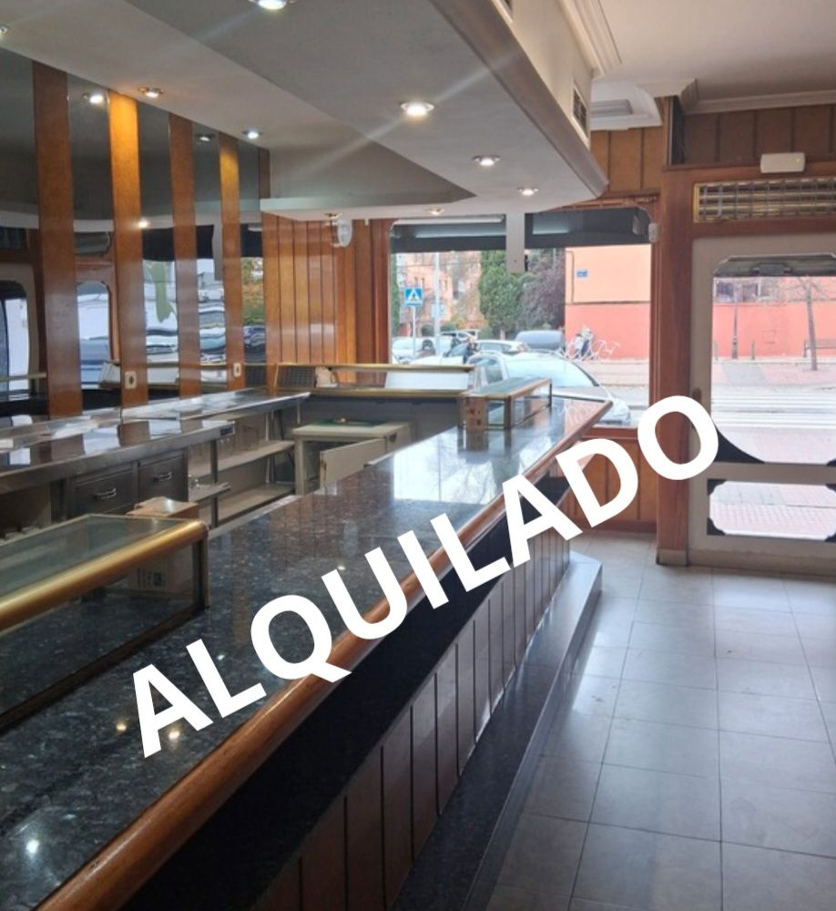 Premises to rent in Calle Nueva York, Sur - PAU 4