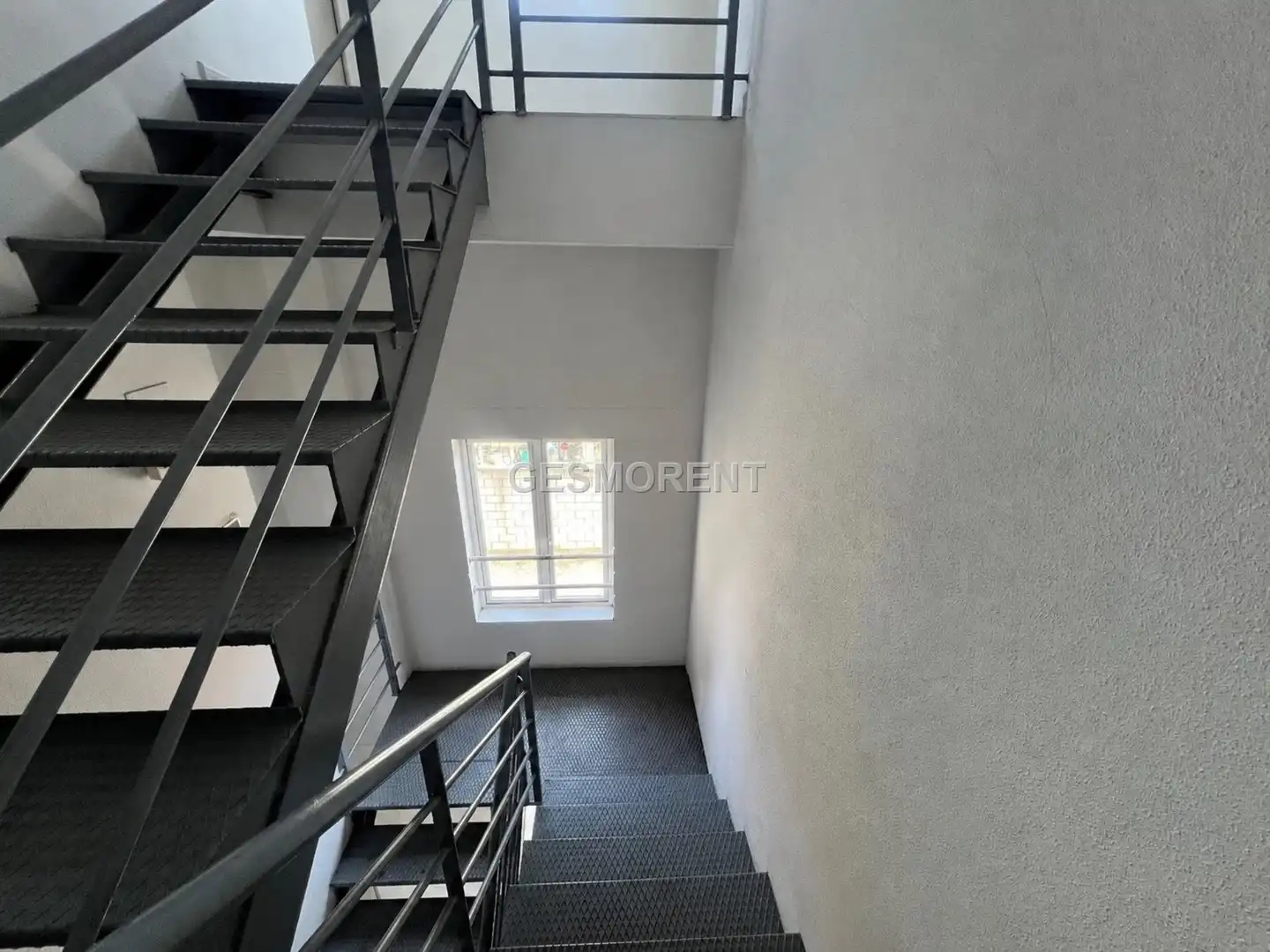 Industrial building for sale in Barrio de la Estación, imagen 4