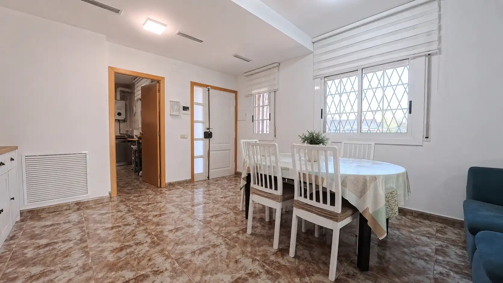 Comedor de Casa o chalet en venta en Cunit con Aire acondicionado, Calefacción y Jardín privado