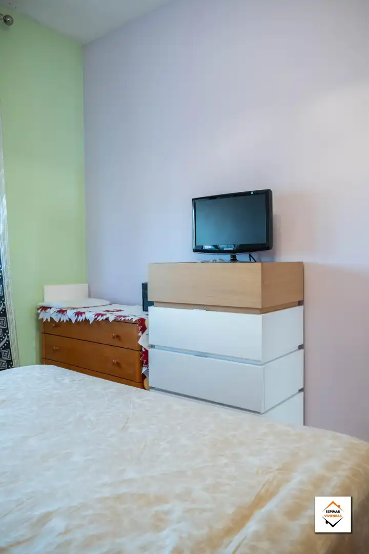Bedroom of Flat for sale in Zaragoza  with Air Conditioner, Heating and Terrace