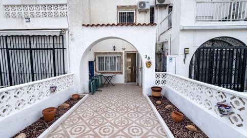 Foto 4 de Casa adosada en venda a Barraca la, Avenida Habaneras - Curva de Palangre, Torrevieja