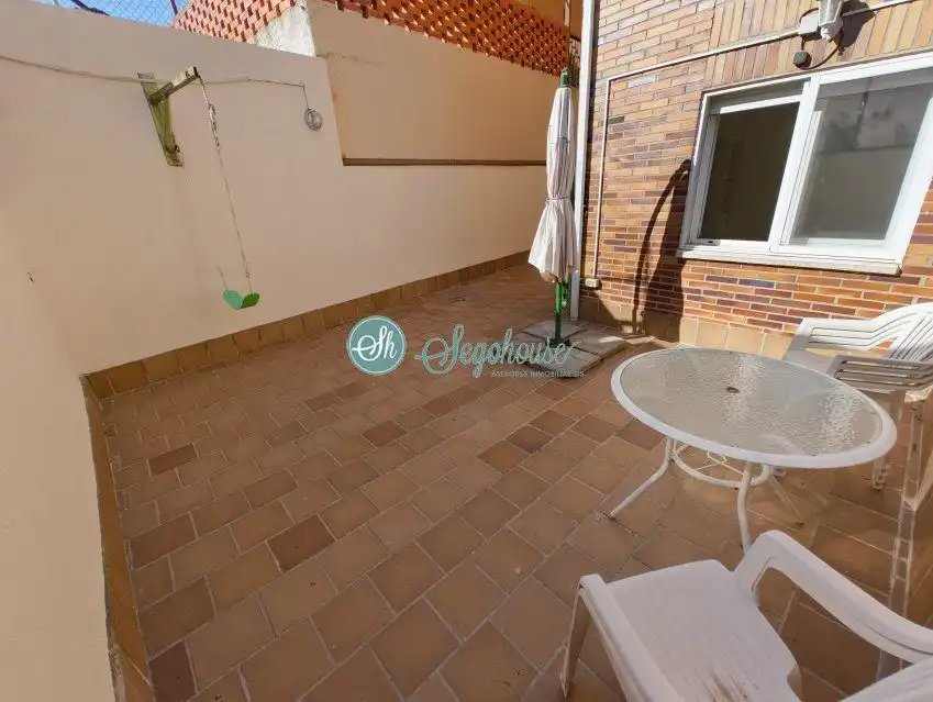 Terraza de Piso en venta en Bernuy de Porreros con Calefacción, Terraza y Trastero