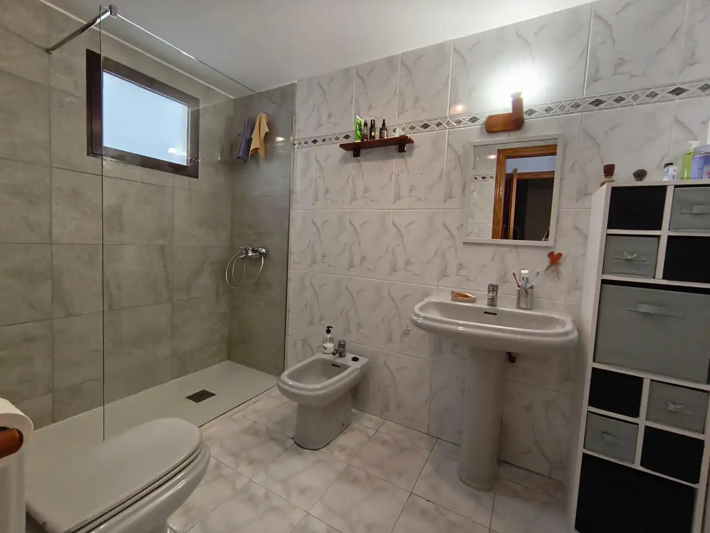 Badezimmer von Wohnung zur Miete in Gandia mit Klimaanlage, Möbliert und Balkon