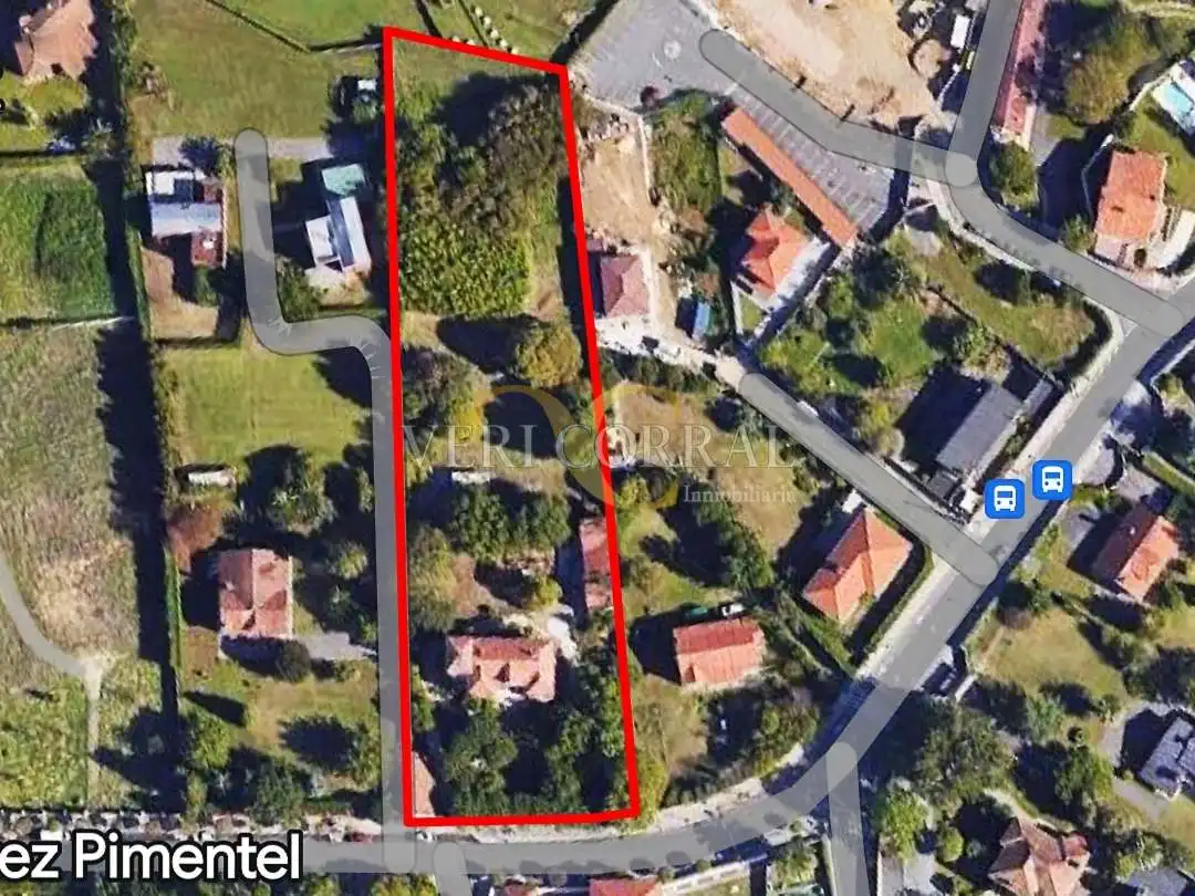 Casa o xalet en venda a Calle del Profesor Pérez Pimentel, La Guía