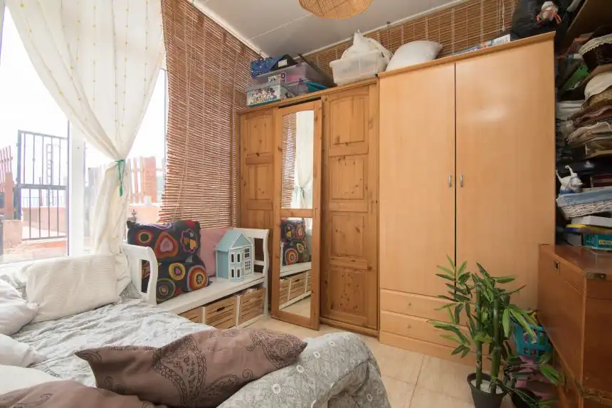 Dormitori de Casa o xalet en venda en Tibi amb Aire condicionat, Piscina i Moblat