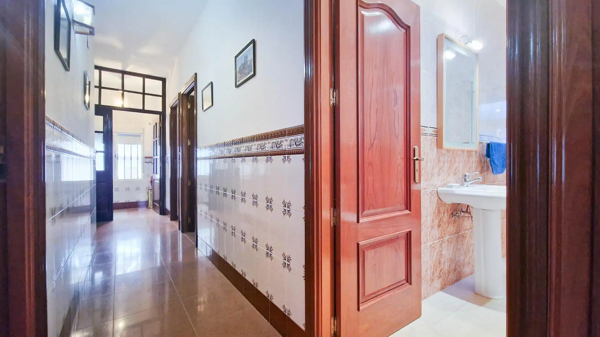 Casa o chalet en venta en Cheles con Terraza, Trastero y Balcón