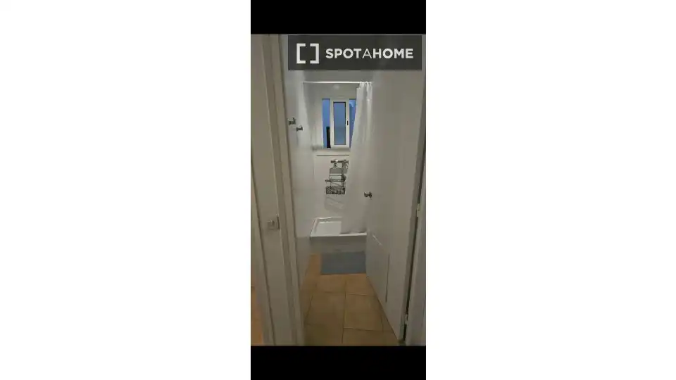 Habitación en La Nova Esquerra de l'Eixample