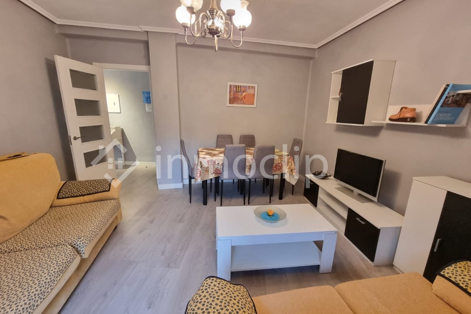 Sala d'estar de Pis en venda en Salamanca Capital amb Calefacció i Terrassa