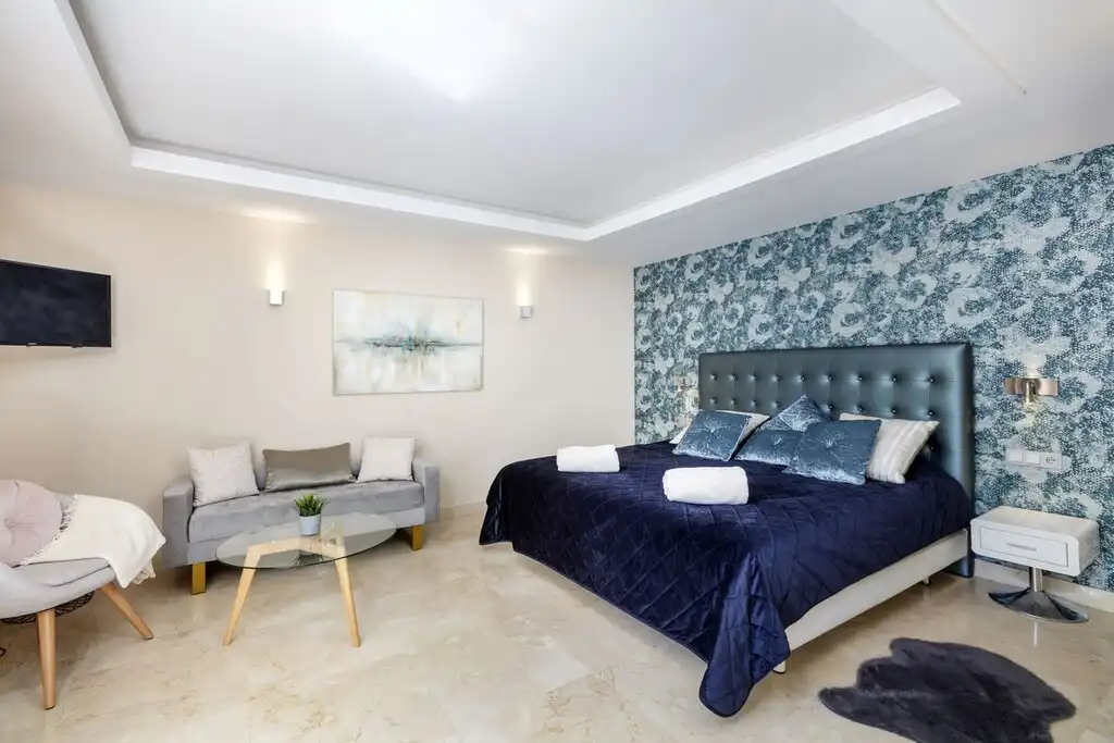 Detached house with pool for sale in Estepona Pueblo, imagen 11