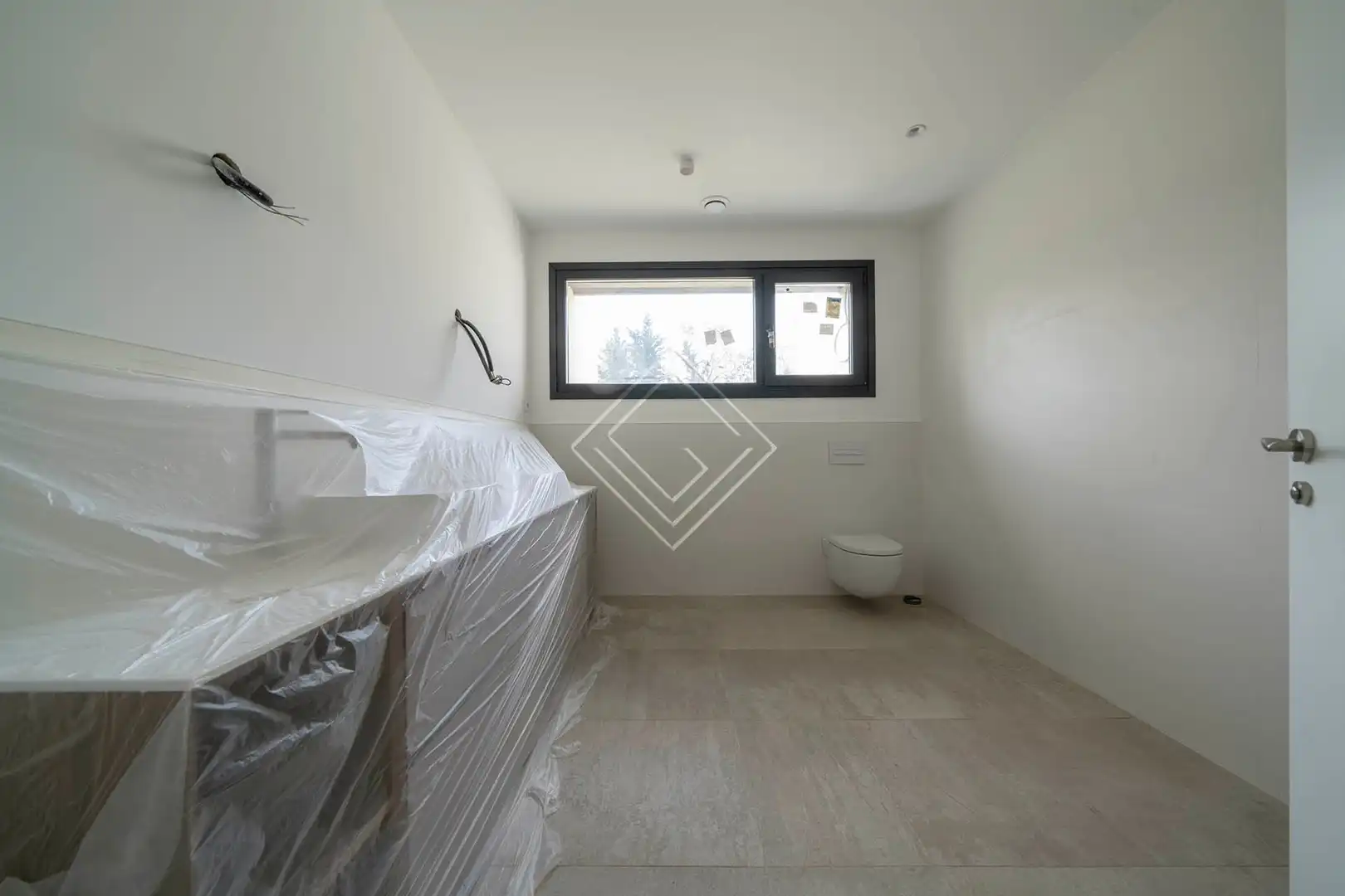 Baño de Casa o chalet en venta en Pozuelo de Alarcón con Aire acondicionado, Jardín privado y Terraza